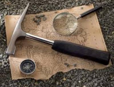 Archeologia e storia locale